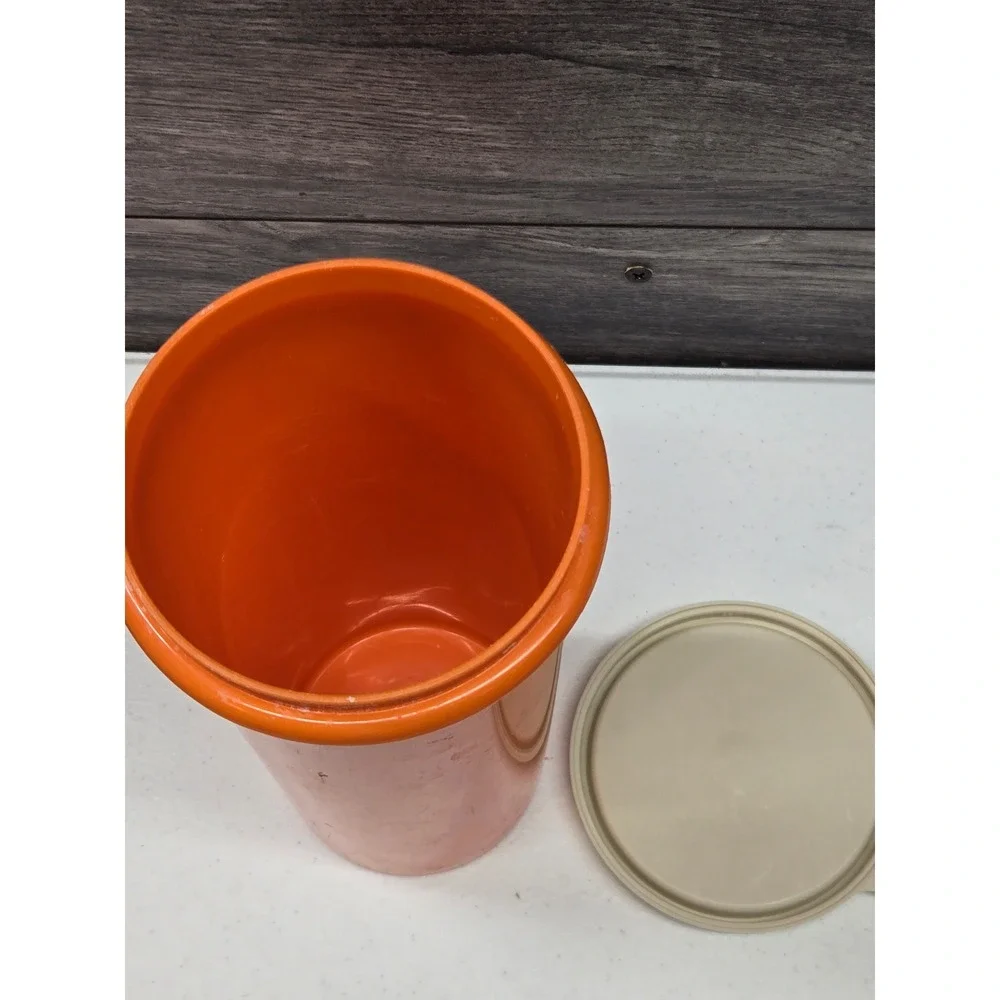 Vintage Tupperware Orange Drink Container 5 Cups #262 USA